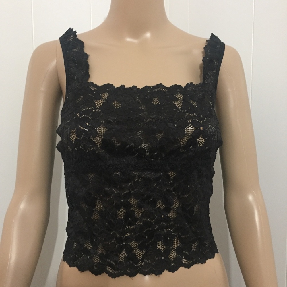 ACT International XL Crop Top